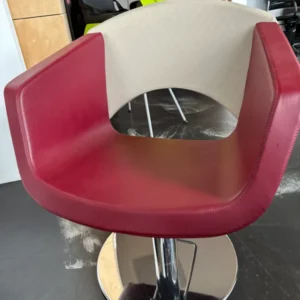 Ausstellungsstück 3 Friseurstuhl– Nur 1 Stück verfügbar